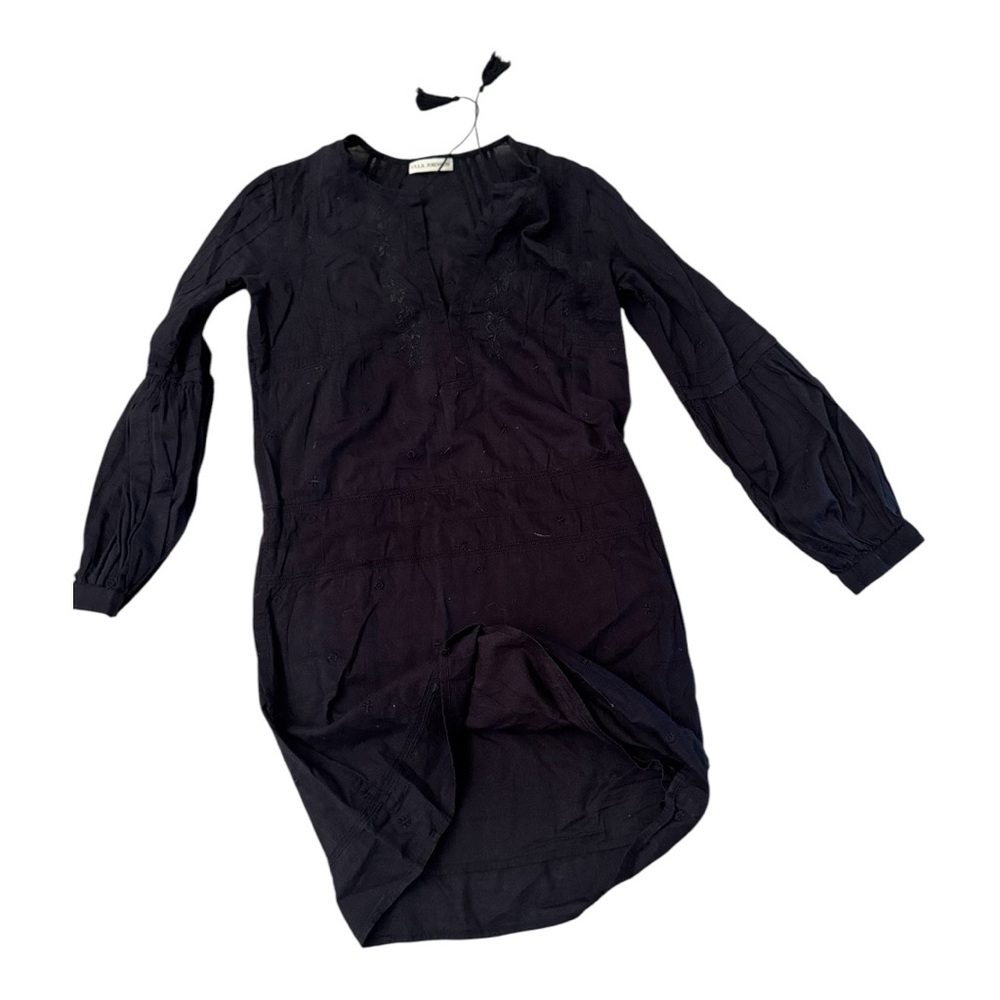 Ulla Johnson-Cotton eyelet black dress w/ built in lining on bottom half- l/s